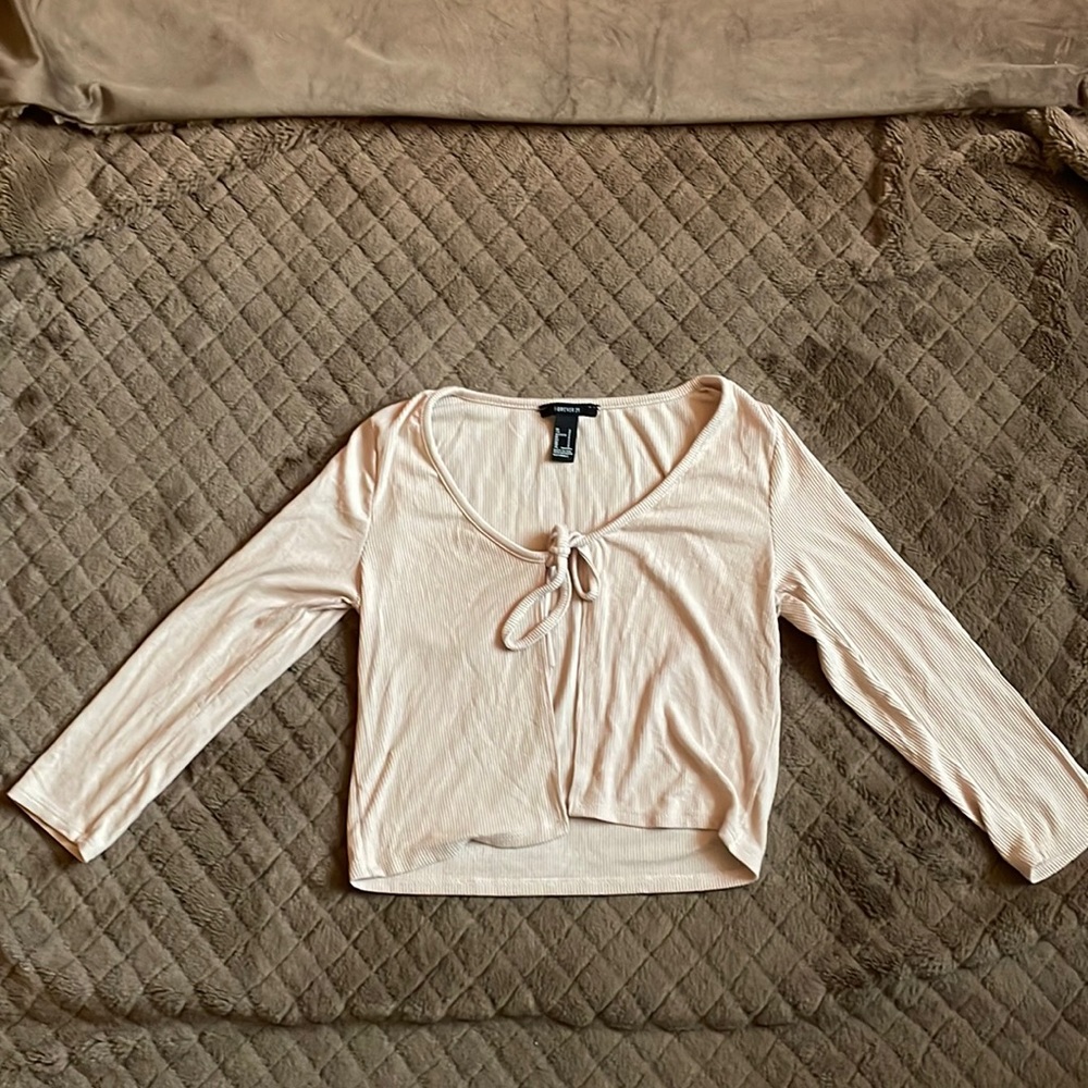 cropped mid sleeve shirt